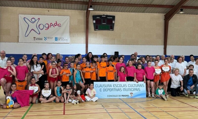 Duascentas persoas participaron nas Escolas Deportivas Municipais de Frades  