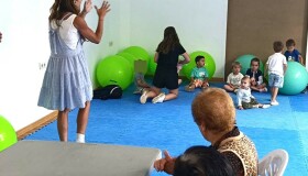 A segunda sesión do programa “O fío do tempo” xunta a persoas usuarias das casas niño e das casas do maior de Frades 