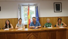 O Concello de Frades achega 600 euros ao funcionamento das tres casas niño e ás dúas casas do maior operativas no municipio