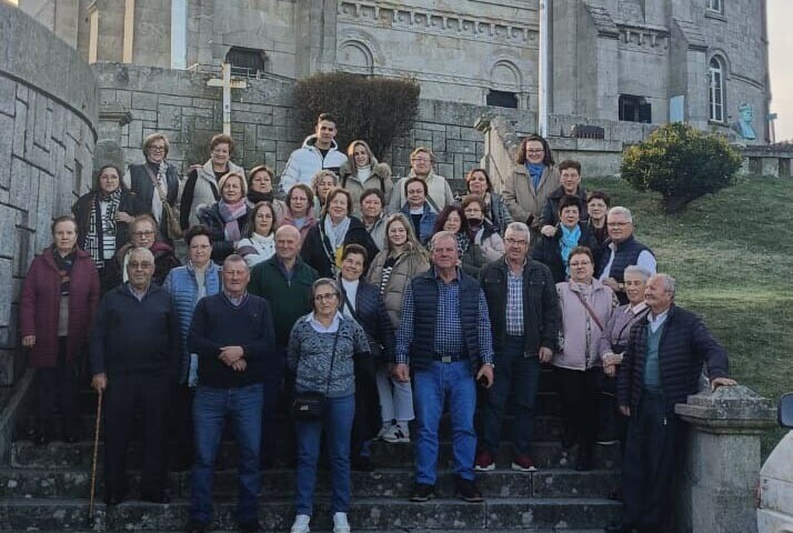 Cheo total na excursión organizada polo Concello de Frades para ver as luces de Nadal de Viana do Castelo e Vigo