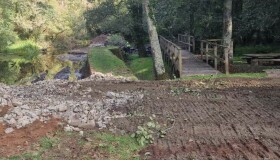 Comezan as obras de restauración do encoro da área recreativa da Presa nas que a Xunta de Galicia inviste preto de 50.000 euros 