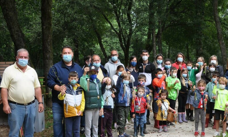 Un total de 25 nenos e nenas participaron no XVIII Campionato Municipal de Pesca Infantil do Concello de Frades 
