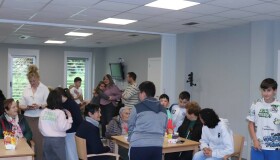 Nenos e nenas de 5º e 6º de primaria do CPI Ponte Carreira comparten lendas locais e galegas cos seus maiores