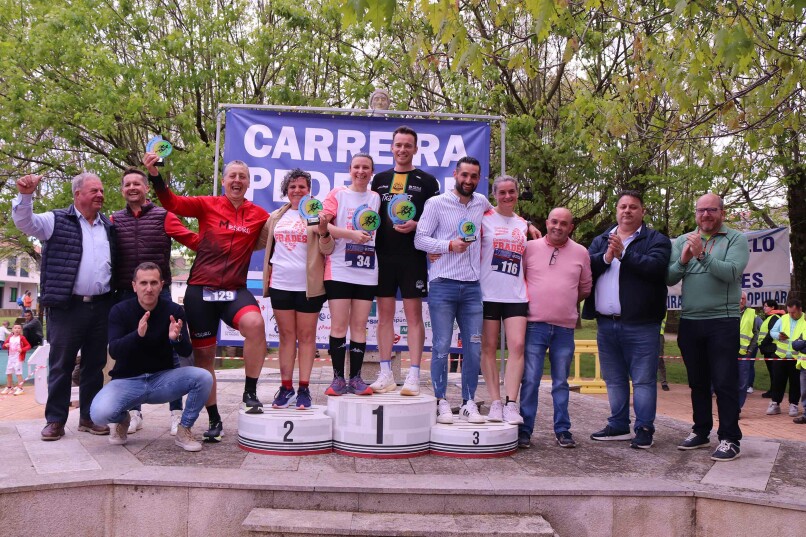 David de la Fuente e Uxía Pérez Bugarín gañan a X Carreira Pedestre Popular Concello de Frades, que rexistra o seu récord de participación: 590 atletas