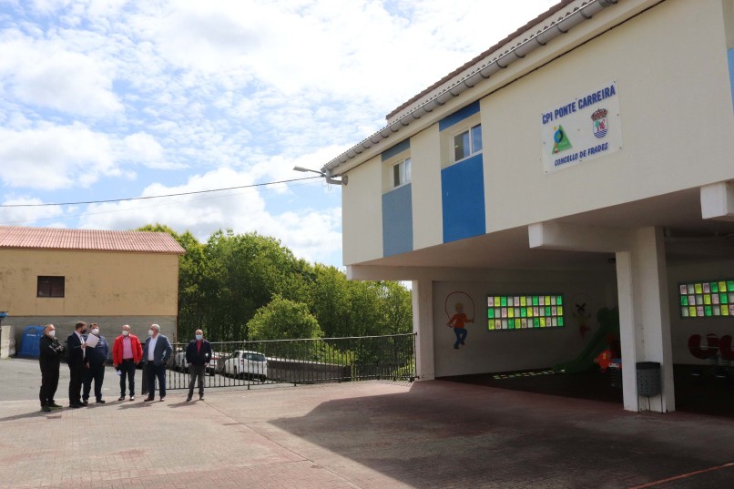 A Xunta investirá 380.000 € na substitución da cuberta e das carpinterías do edificio de Infantil e Primaria do CPI Ponte Carreira